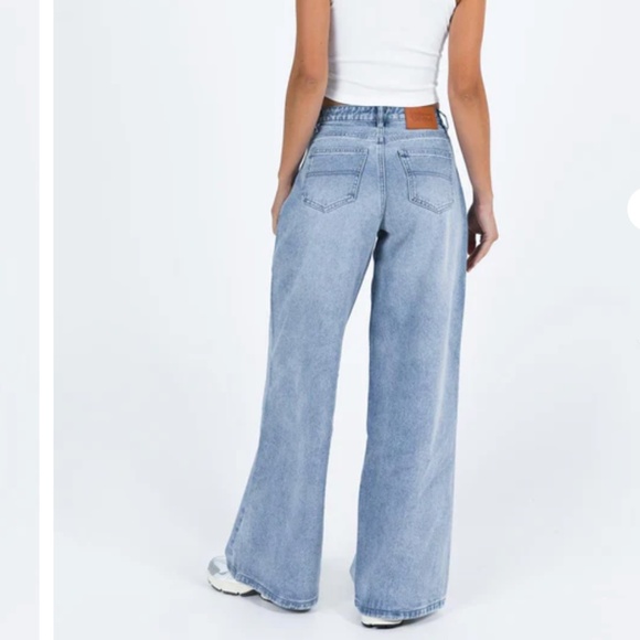 Polly Princess Naylor Wide Leg Jeans Light Wash Denim - Picture 3 of 6